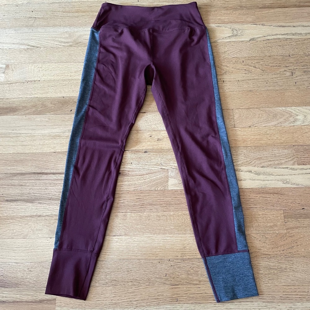 Vuori Mid Rise Leggings Burgundy Elevated Performance Yoga Pilates Pants Small